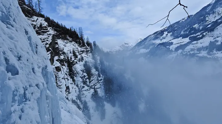 © RJ-20260206_Mystische_Stimmung_im_Iseltal