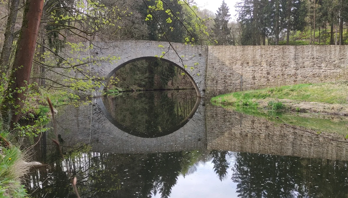 Steinbrücke | © Axel