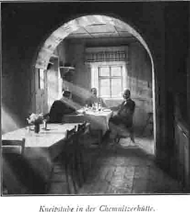 Kneipstube in der Chemnitzerhütte | © DAV Chemnitz Archiv: Im Bannkreis der Hütte
